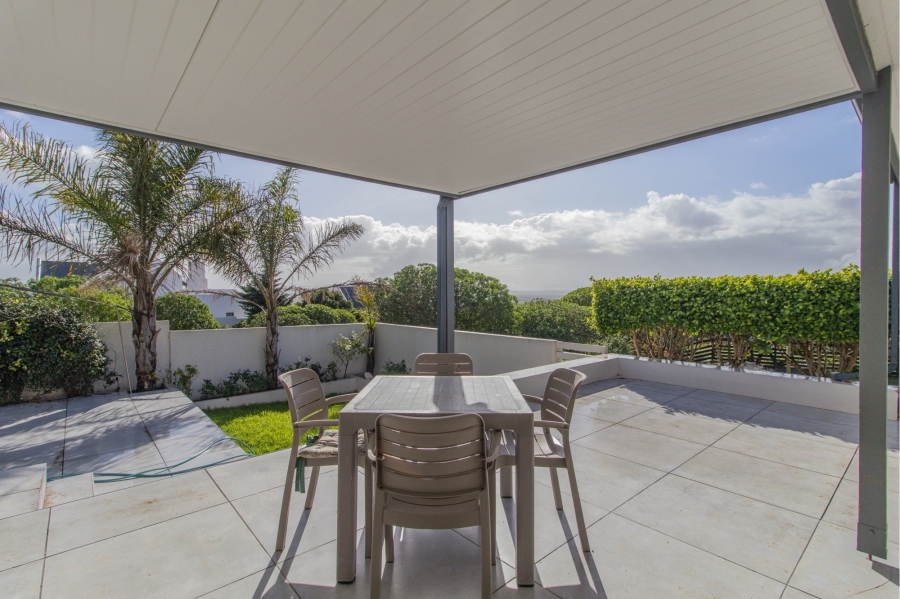 9 Bedroom Property for Sale in Olifantskop Western Cape
